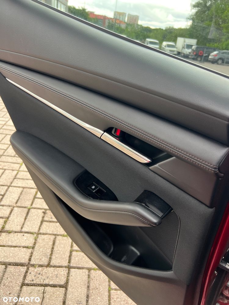 Mazda 3 e-SKYACTIV-G 2.0 M HYBRID 150 HOMURA - 24