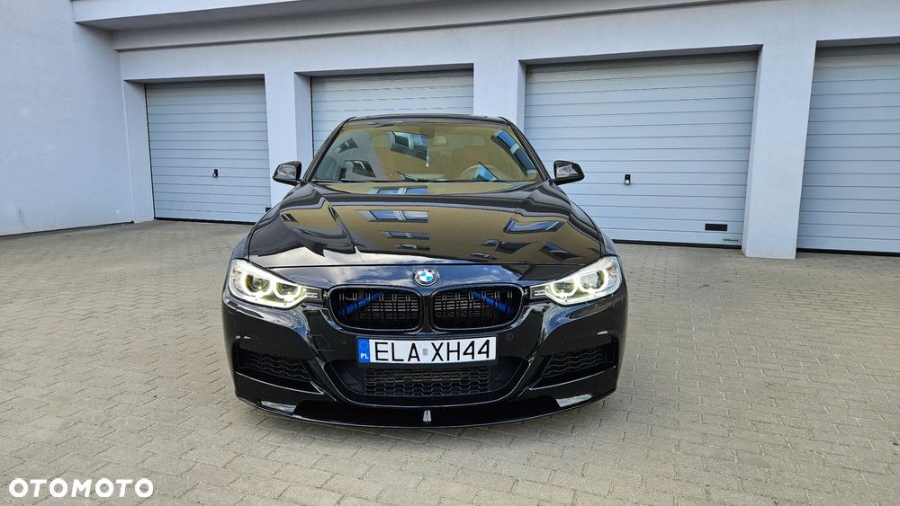 BMW Seria 3 335i xDrive Edition Sport - 6