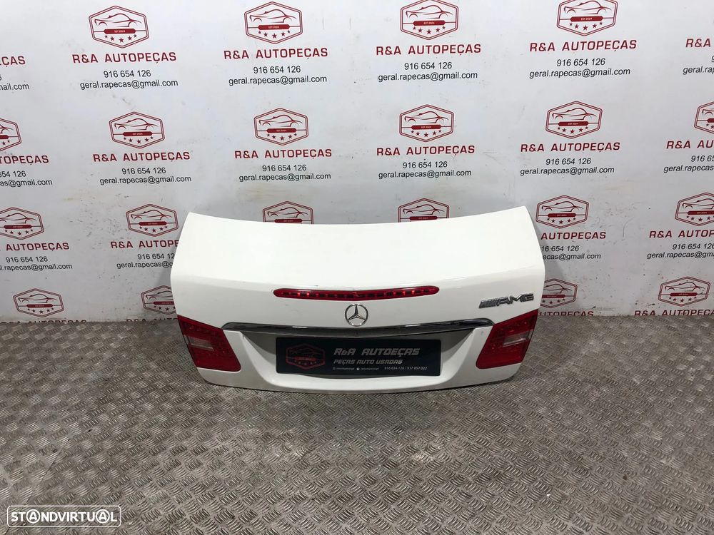 Tampa de Mala Mercedes W207 AMG Coupe Original - 2