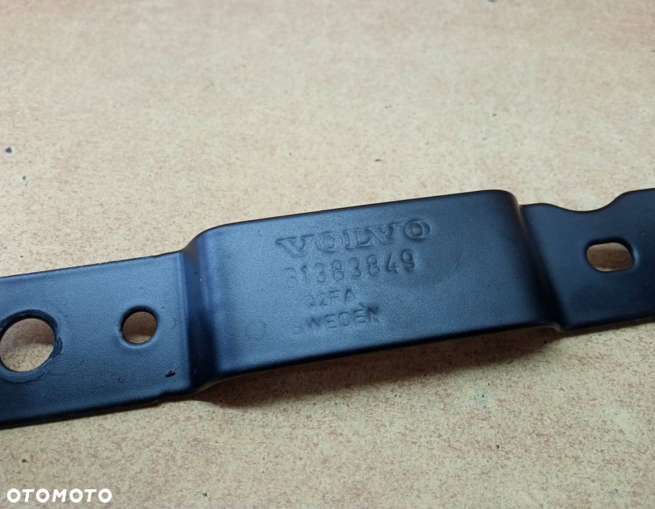 MOCOWANIE AKUMULATRA VOLVO XC90 II 2.0 T6 31383849 - 2