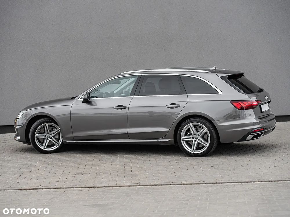 Audi A4 Avant - 10