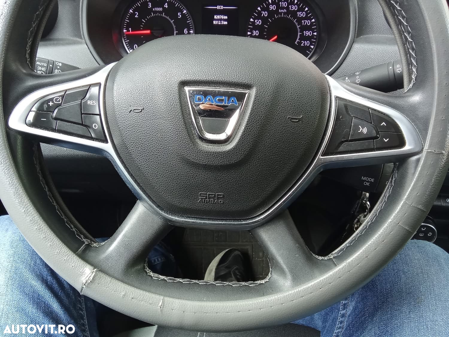 Dacia Duster 1.6 SCe Prestige jante 16" - 6