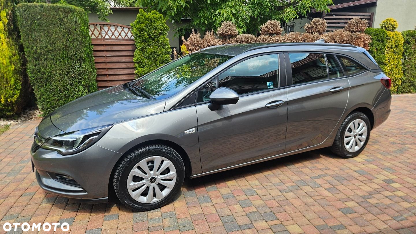 Opel Astra - 4