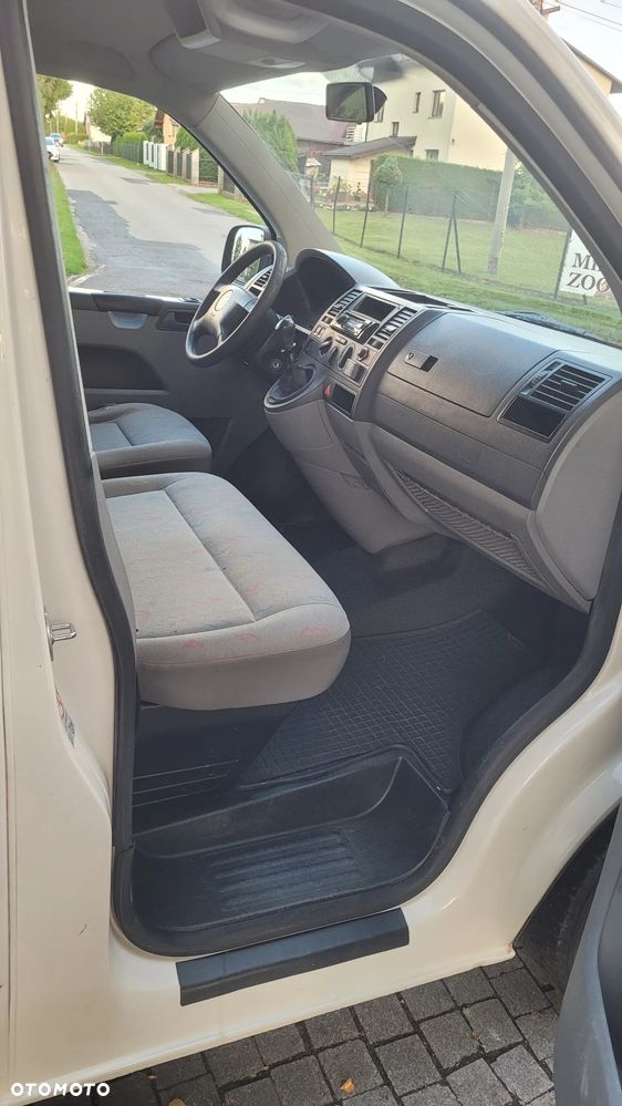 Volkswagen Transporter - 26