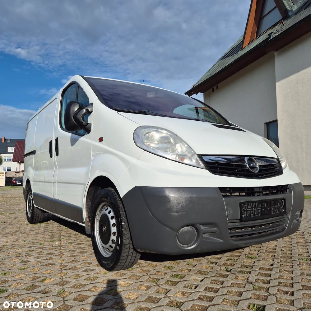 Opel Vivaro - 13