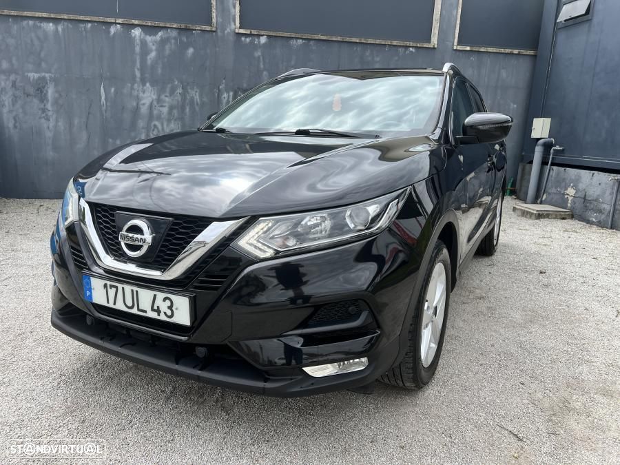 Nissan Qashqai 1.5 dCi N-Connecta - 2