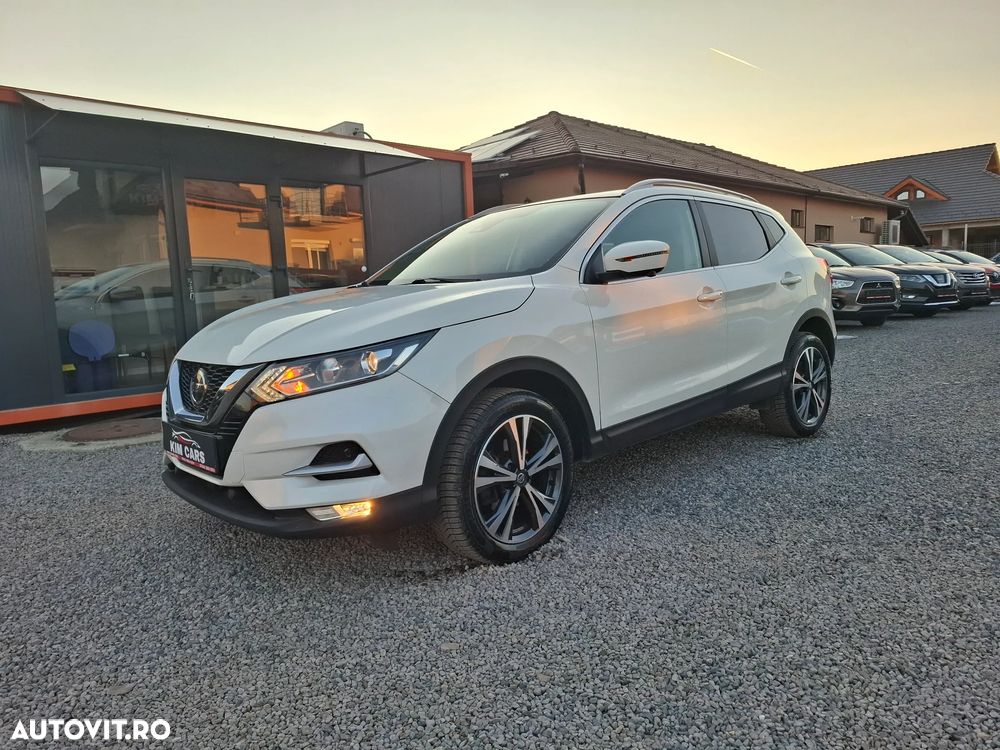 Nissan Qashqai 1.5 DCI Start/Stop N-Connecta - 19