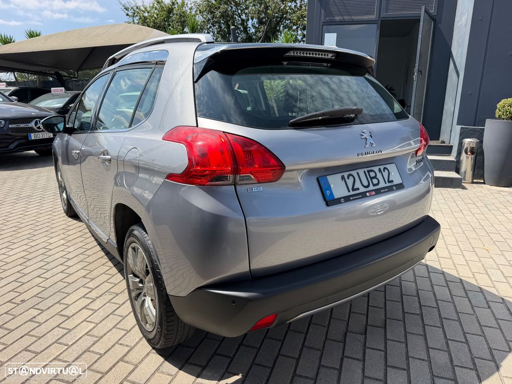 Peugeot 2008 e-HDi FAP 92 STOP & START Allure - 4