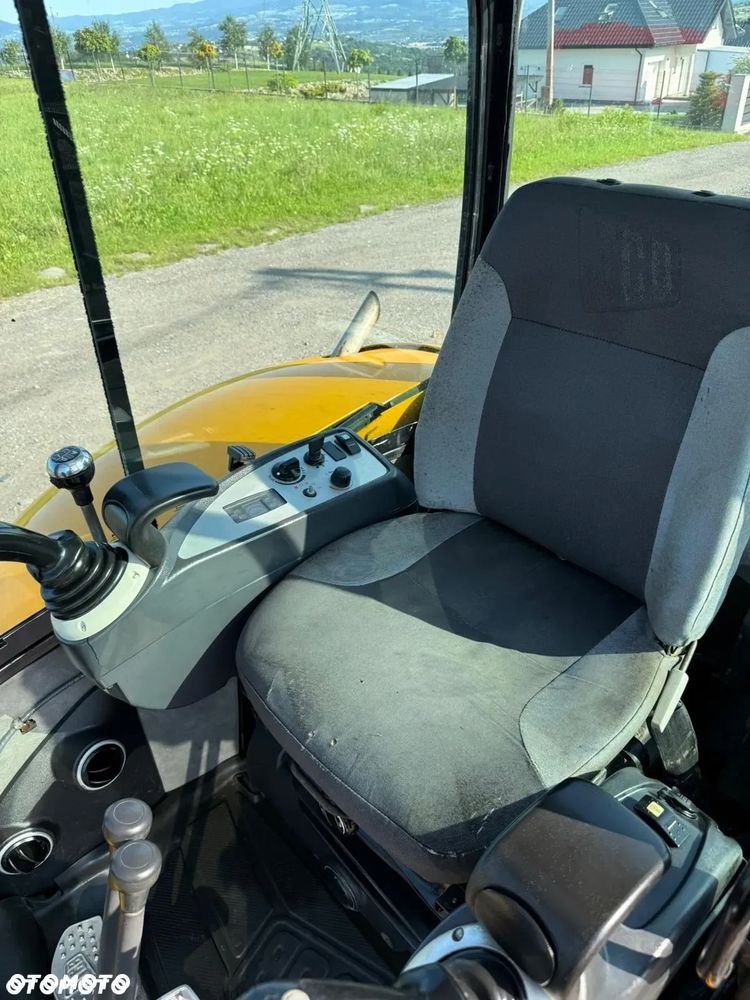 JCB 8055 - 7