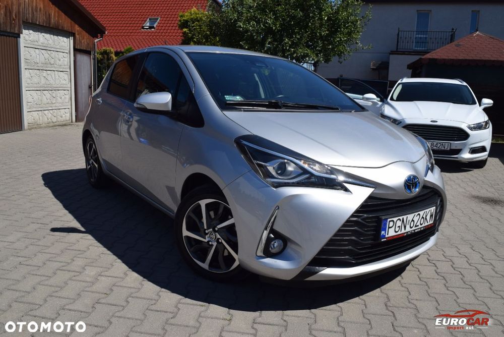 Toyota Yaris 1.5 Premium - 3