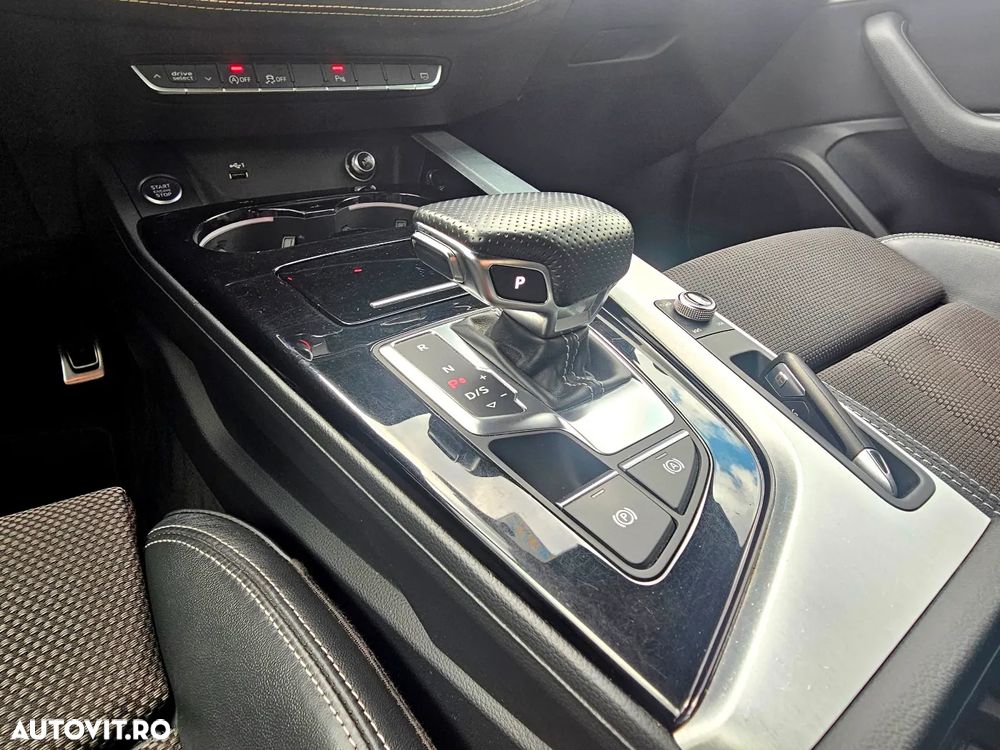 Audi A4 Limuzina 30 TDI S tronic MHEV S Line - 19