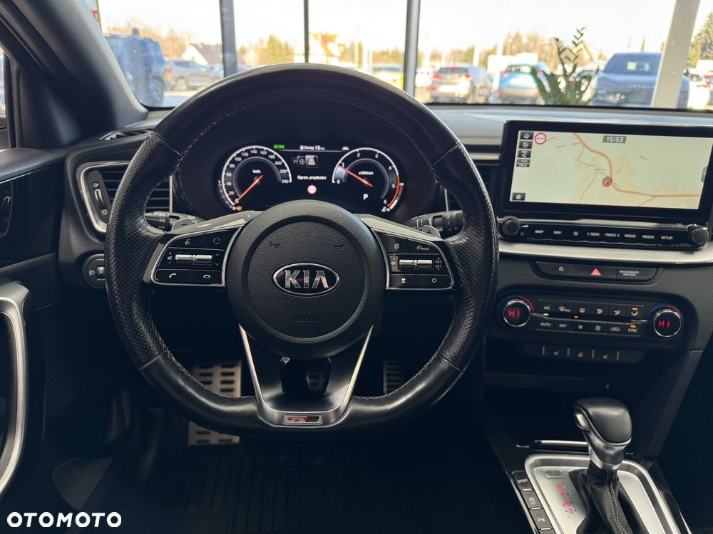 Kia ProCeed - 15