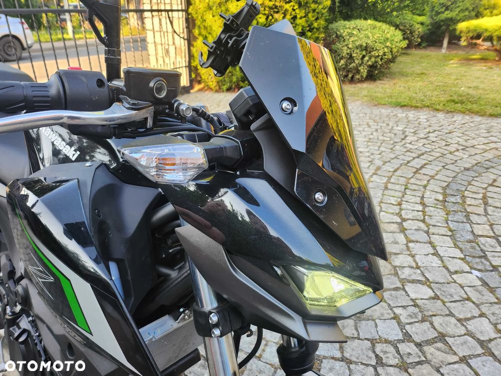Kawasaki Z - 11