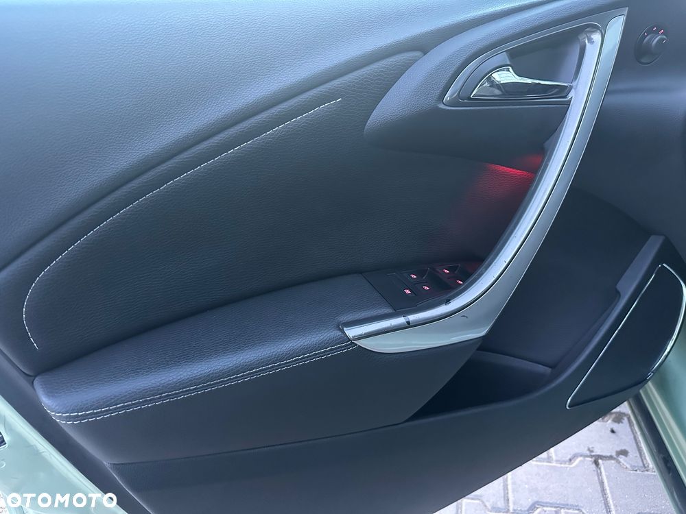 Opel Astra 1.6 Automatik Edition - 10