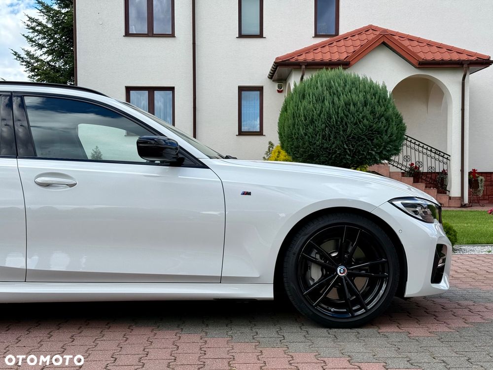 BMW Seria 3 330i M Sport sport - 9