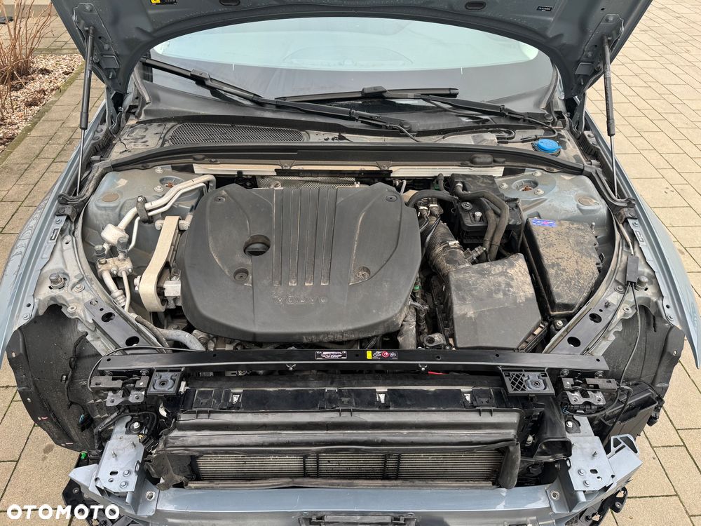 Volvo S60 B5 B AWD R-Design - 16