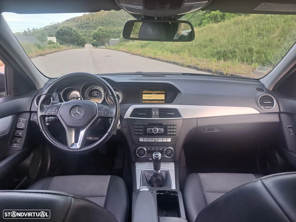 Mercedes-Benz C 220 Station CDI DPF (BlueEFFICIENCY) Avantgarde - 3