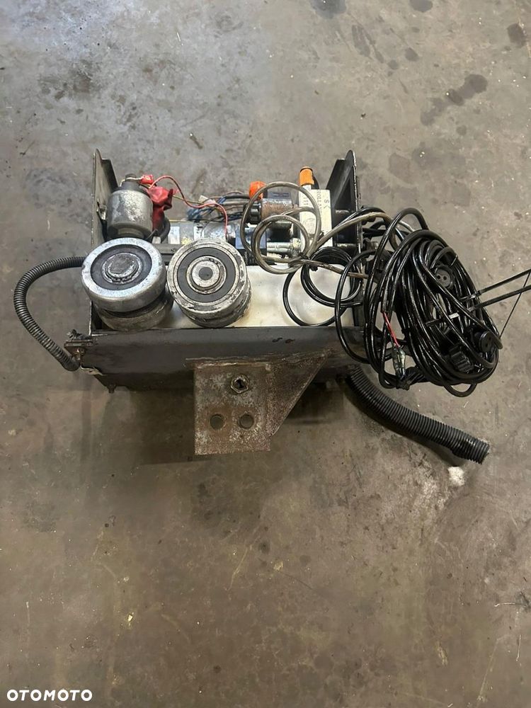 SILNIK WINDA DHOLLANDIA AGREGAT POMPA ZBIORNIK 24V WINDA ZAŁADOWCZA - 3