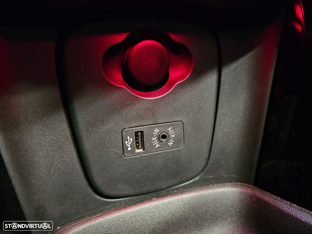 MINI Cabrio Cooper D - 22