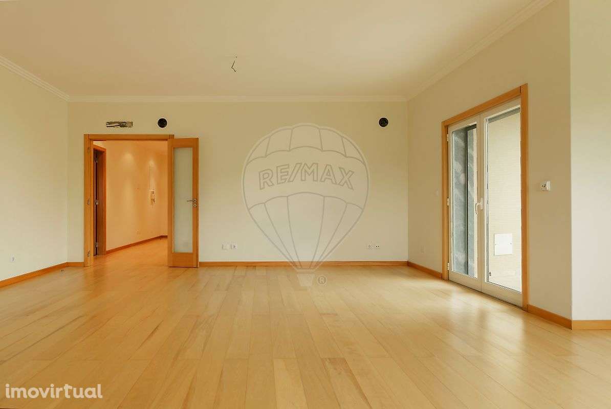 Apartamento T2 para arrendamento - Grande imagem: 2/27