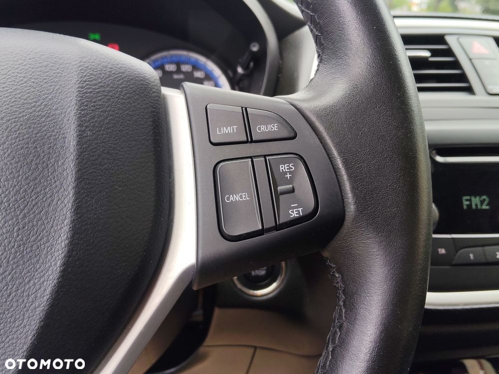 Suzuki SX4 S-Cross 1.6 Elegance - 27
