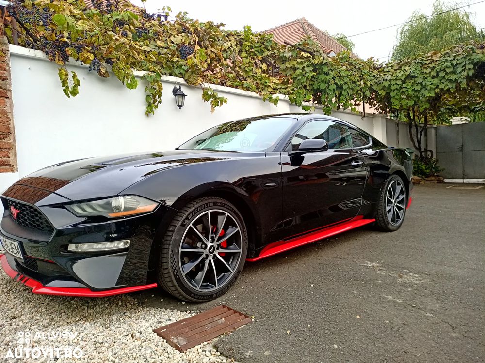 Ford Mustang 2.3 Eco Boost Aut. - 1