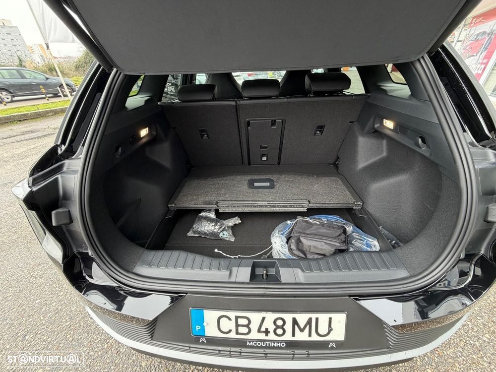 Ford Explorer 77 kWh Premium - 13