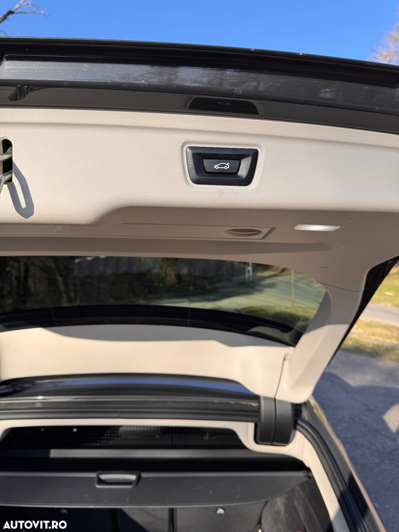 BMW Seria 3 320i Touring Aut. Edition Luxury Line Purity - 14