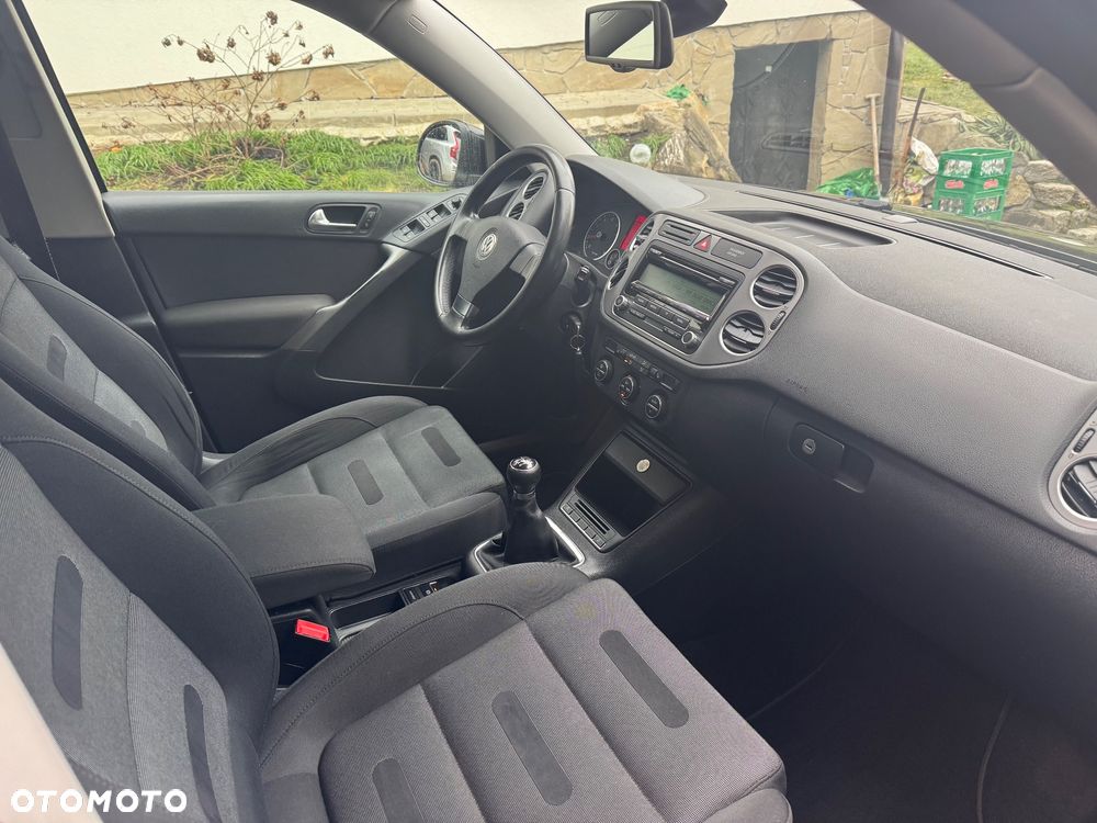 Volkswagen Tiguan 2.0 TSI 4Motion Sport & Style - 24