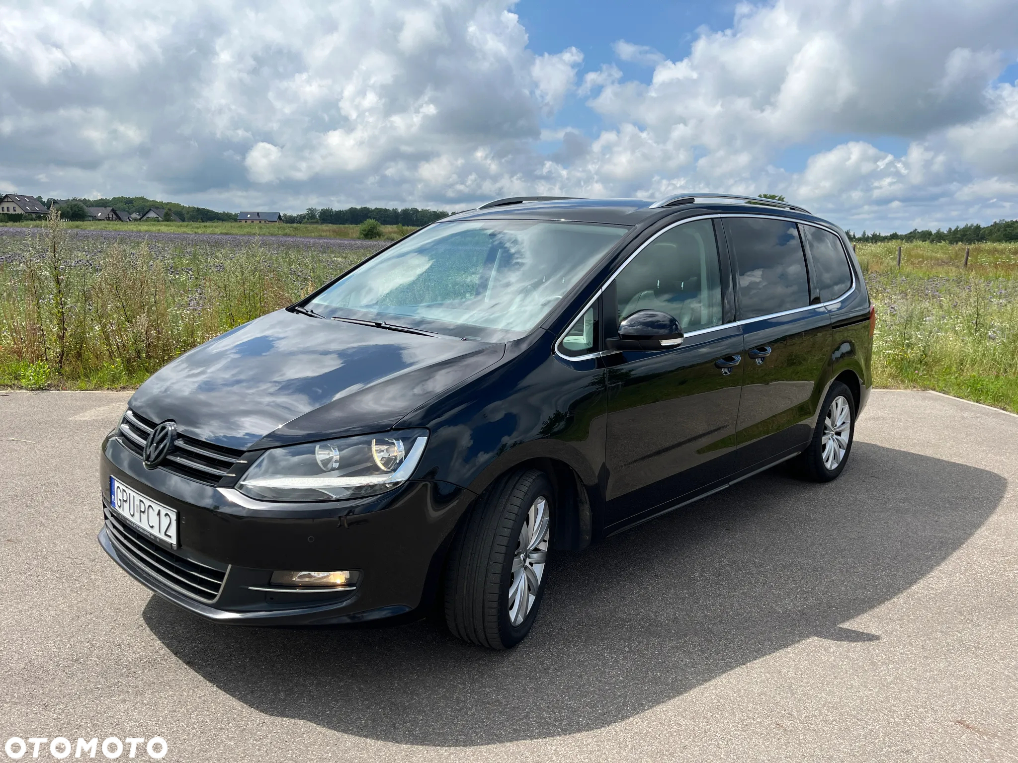 Volkswagen Sharan 2.0 TDI DSG Blue Motion Comfortline - 11