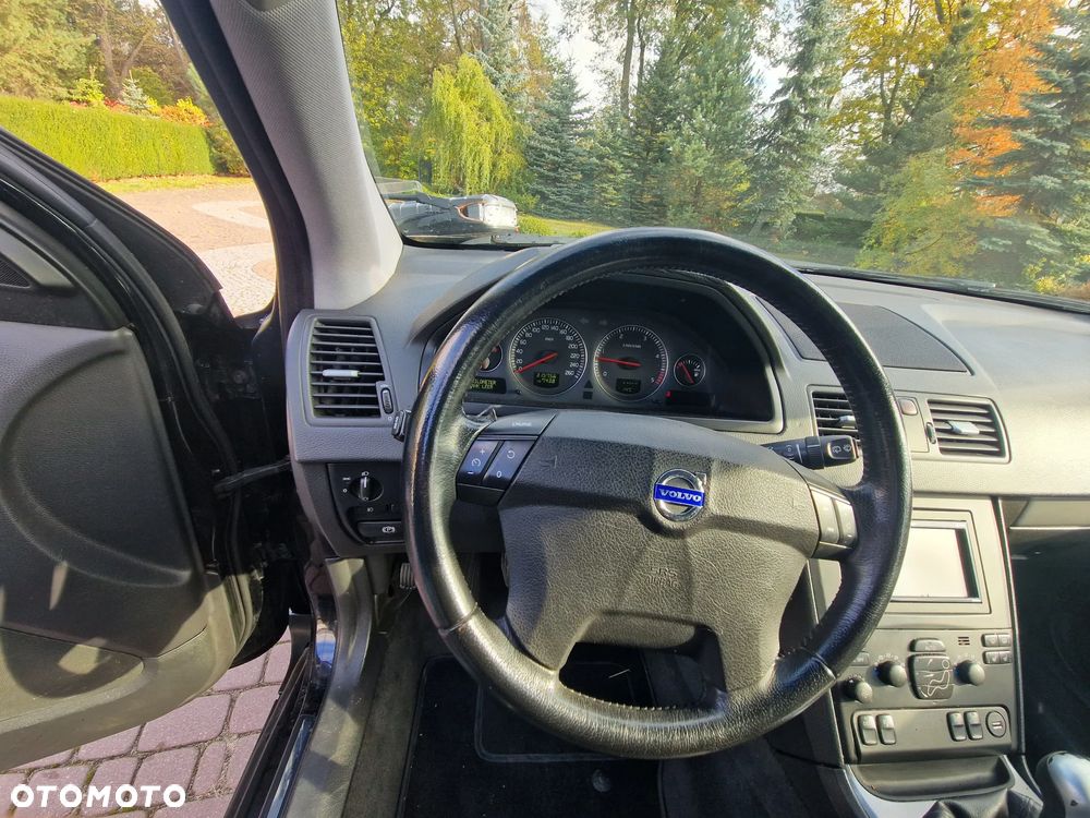 Volvo XC 90 - 22