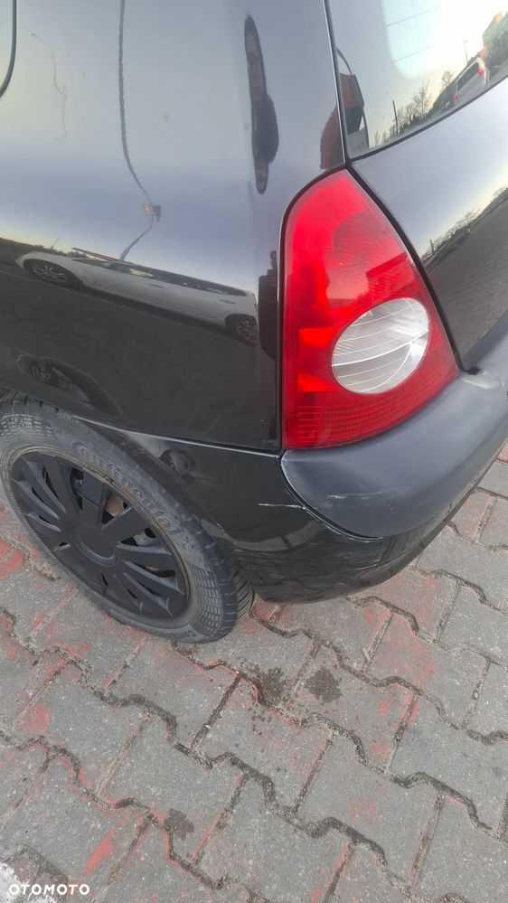 Renault Clio - 7