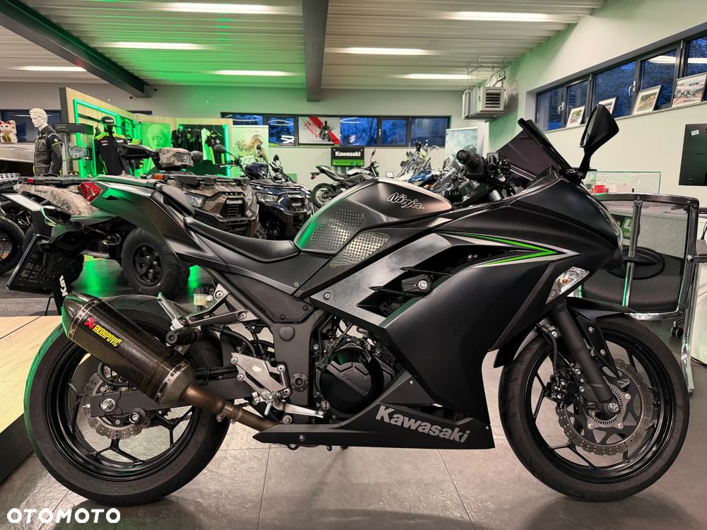 Kawasaki Ninja 300 ABS - 4