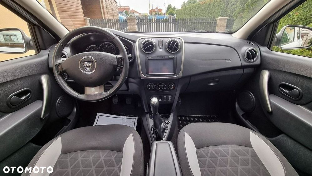 Dacia Sandero Stepway - 12