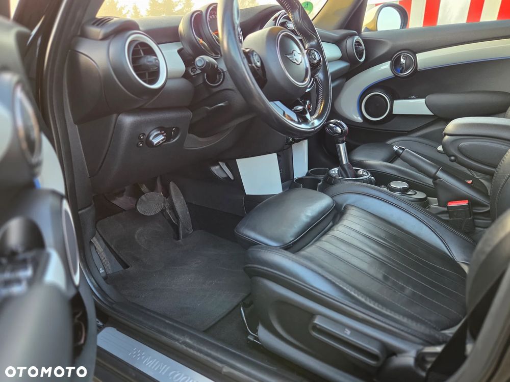 MINI Cooper S Standard - 37