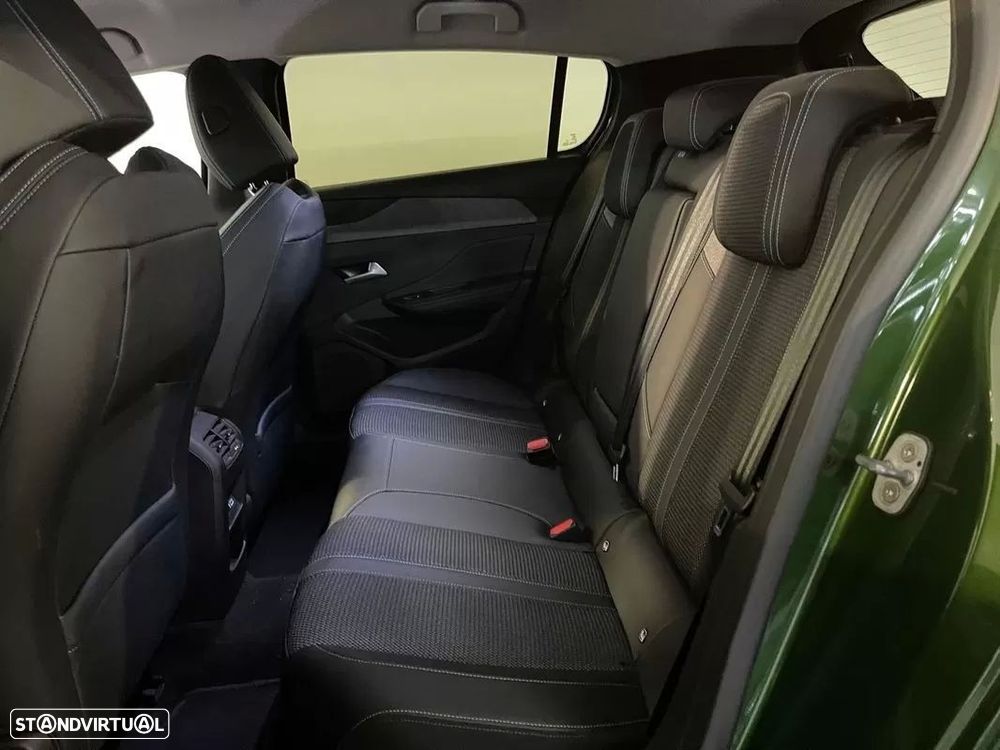 Peugeot 308 1.6 Hybrid Allure e-EAT8 - 14