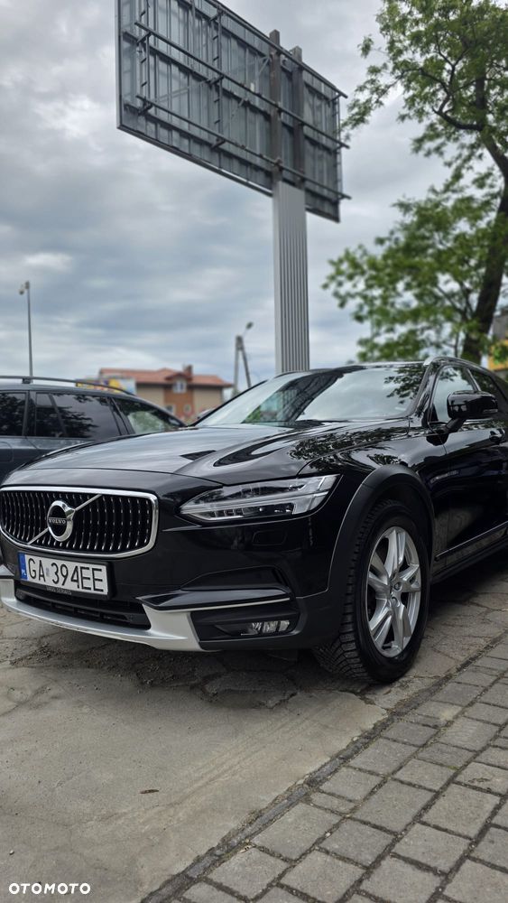 Volvo V90 D5 AWD Momentum - 11