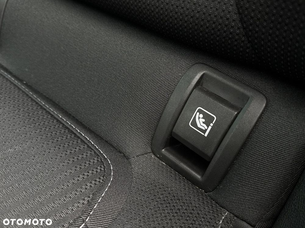 Renault Megane 1.3 TCe FAP Zen - 13