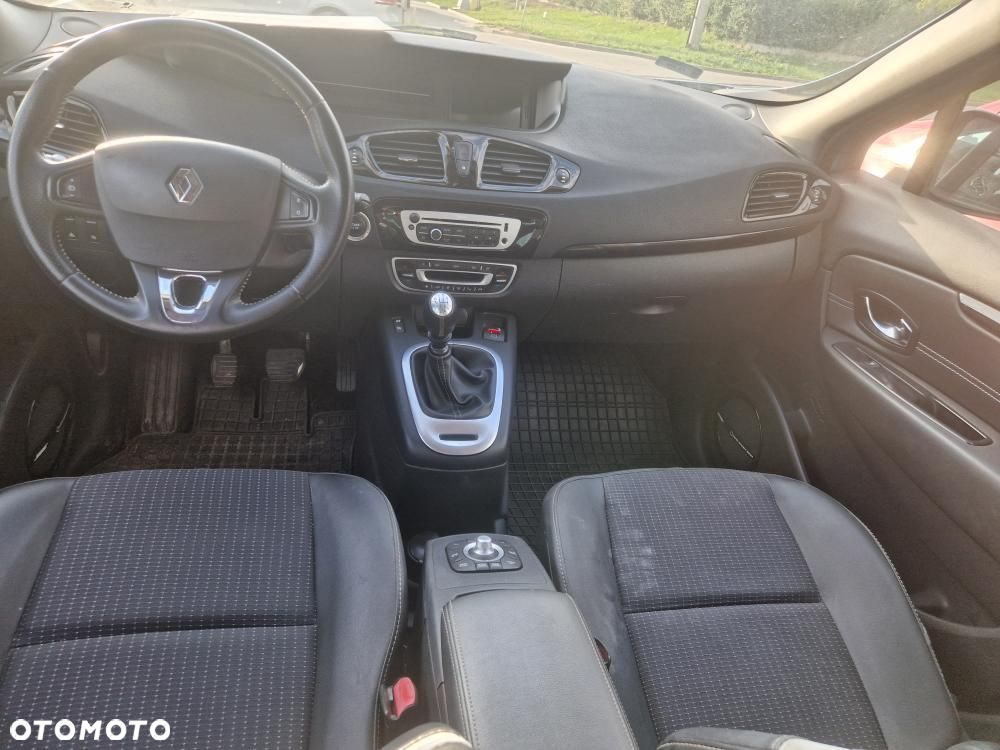 Renault Scenic 1.6 dCi Energy Bose - 10