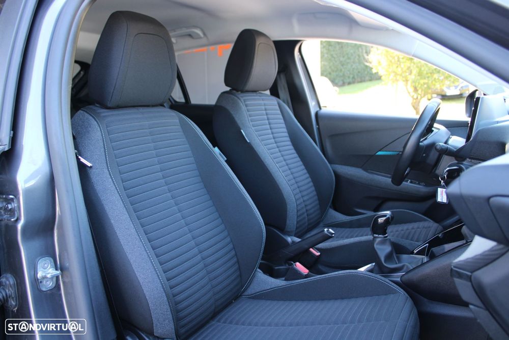 Peugeot 208 1.2 PureTech SE Style - 24