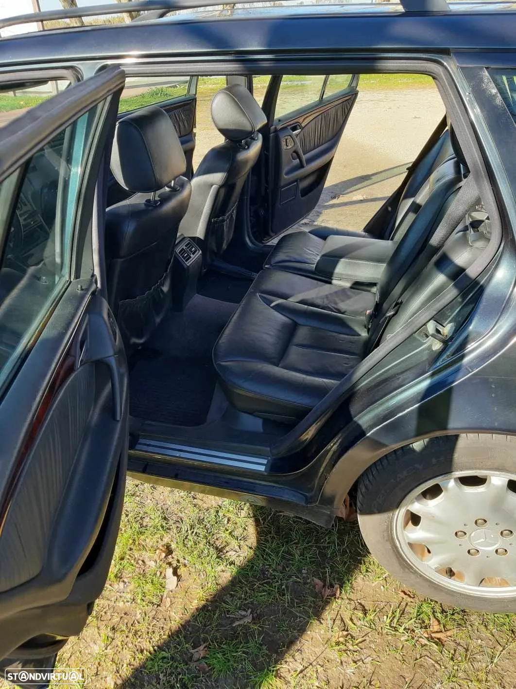 Mercedes-Benz E 250 TD Classic - 21