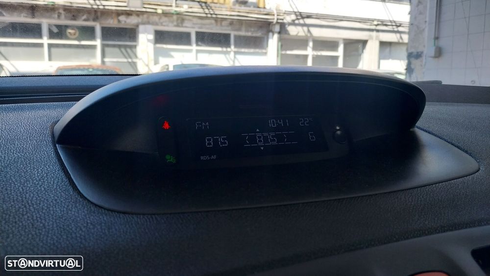 Renault Mégane Coupe 1.5 dCi Dynamique - 8