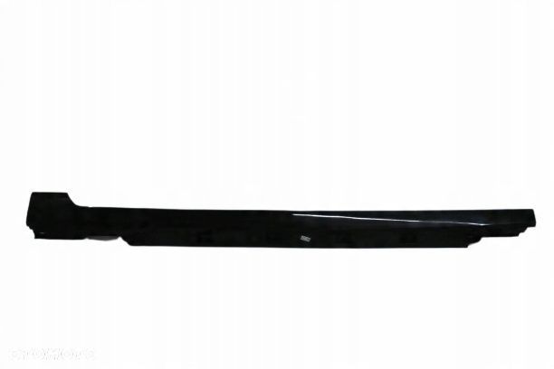 VW Passat B8 listwa progowa prawa 3G0853858 - 1