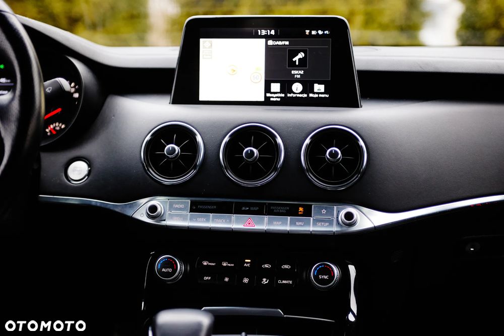 Kia Stinger 2.2 CRDI GT Line - 27