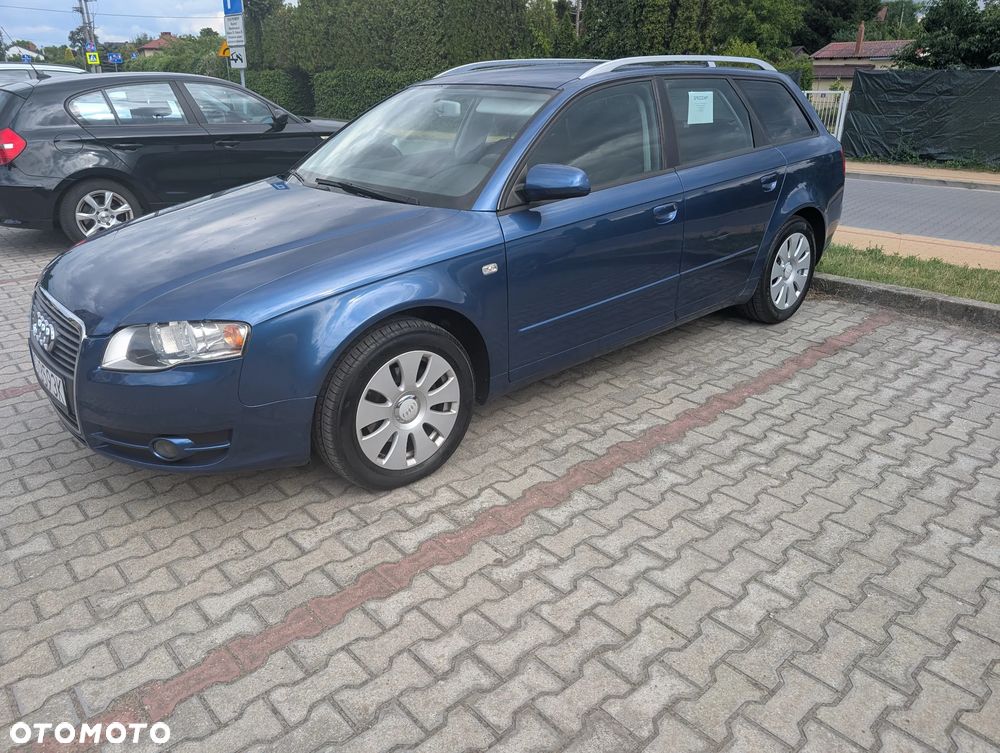 Audi A4 Avant - 1