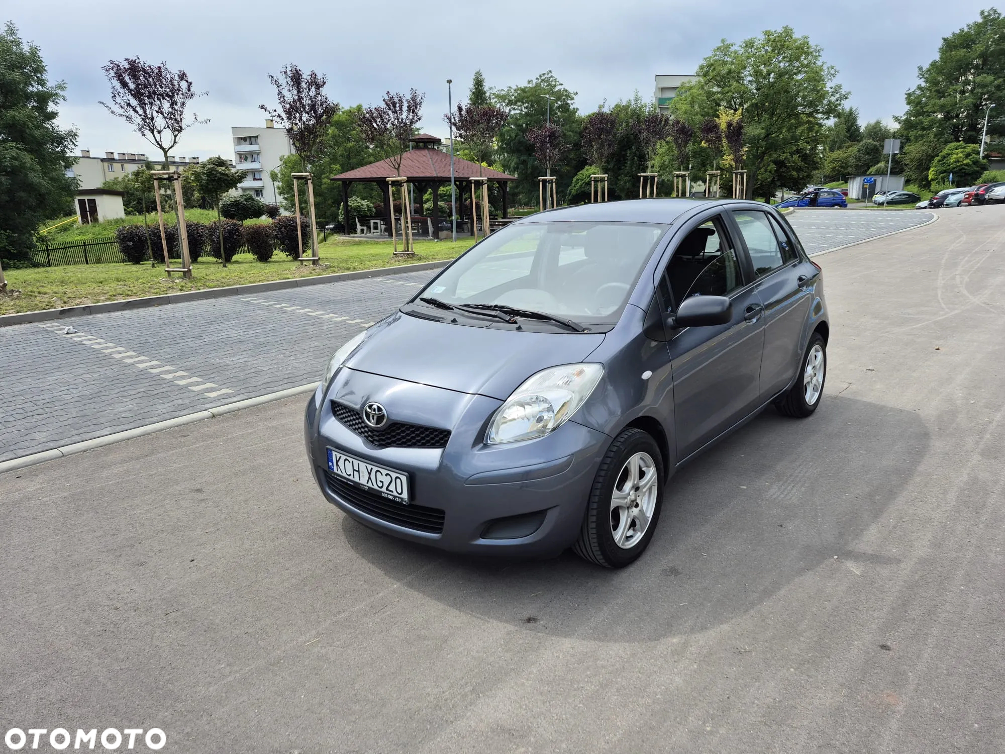 Toyota Yaris 1.0 Terra - 2
