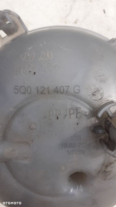 Zbiornik wyrównawczy 5Q0 121 407 G - 2