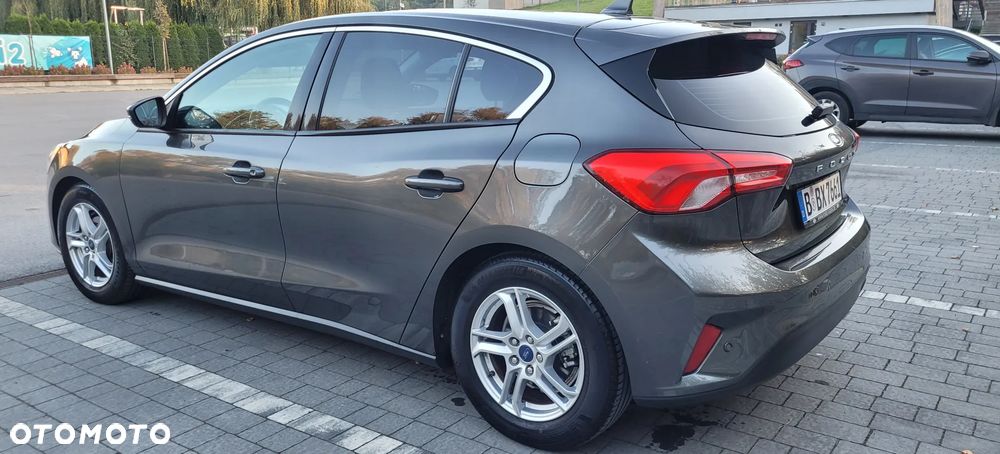 Ford Focus - 4