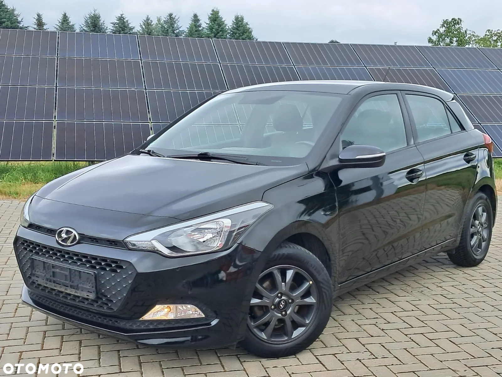 Hyundai i20 blue 1.2 YES - 5