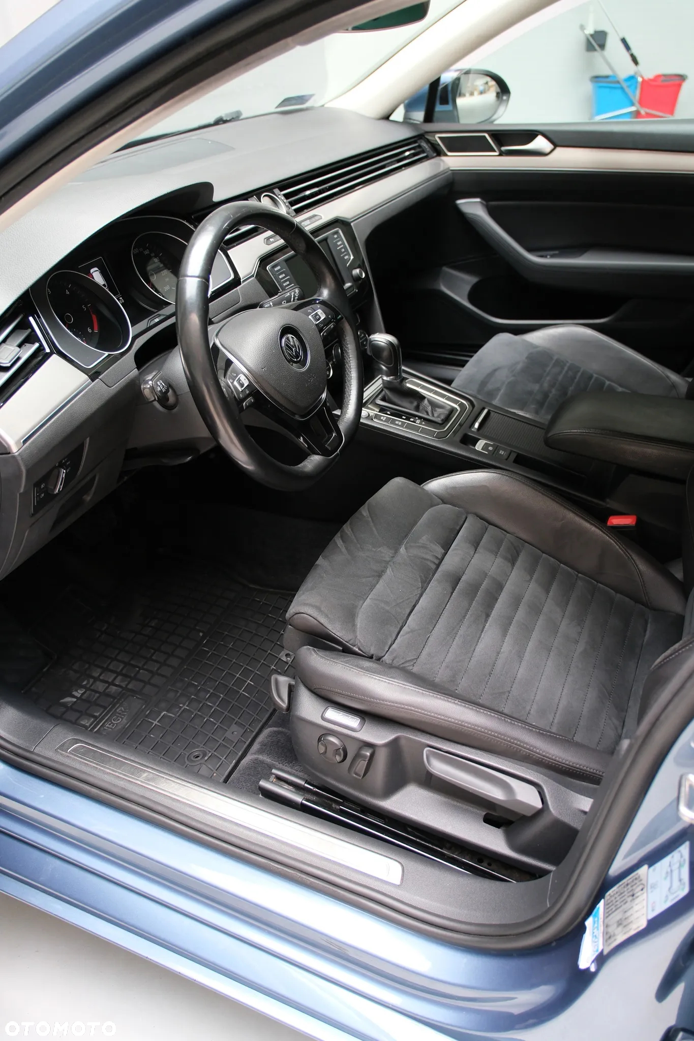 Volkswagen Passat 2.0 TDI BMT Highline DSG - 13